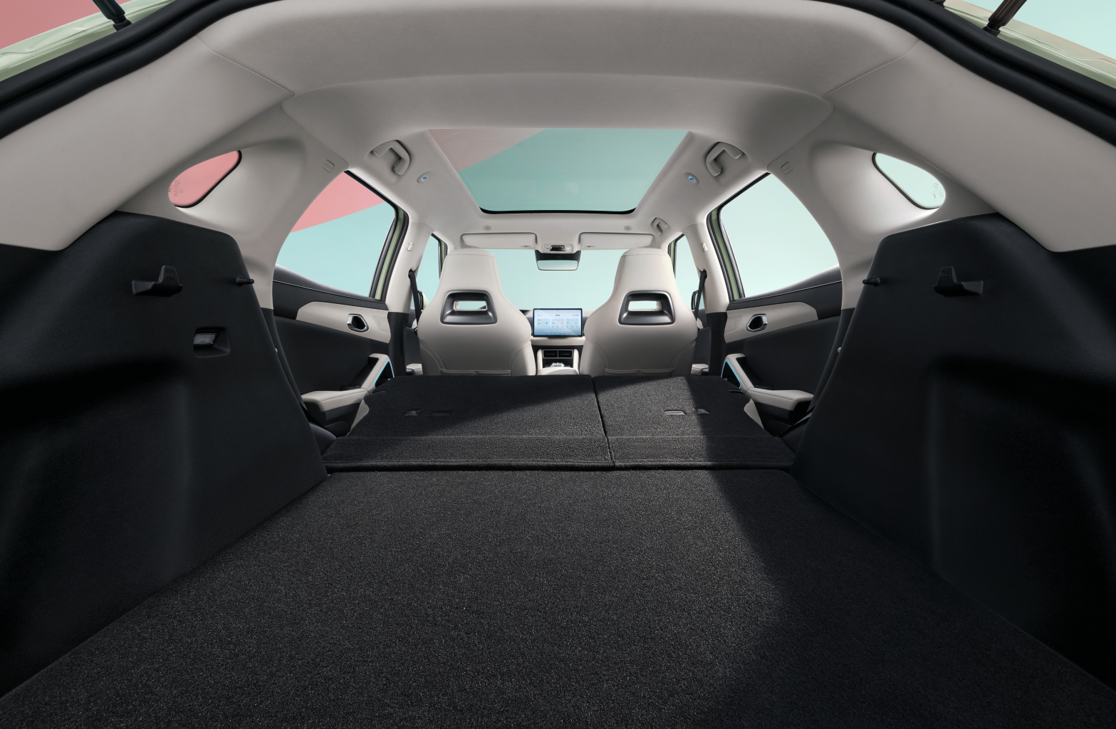 Thiết kế lưu trữ thông minh, tối ưu khoang hành lý